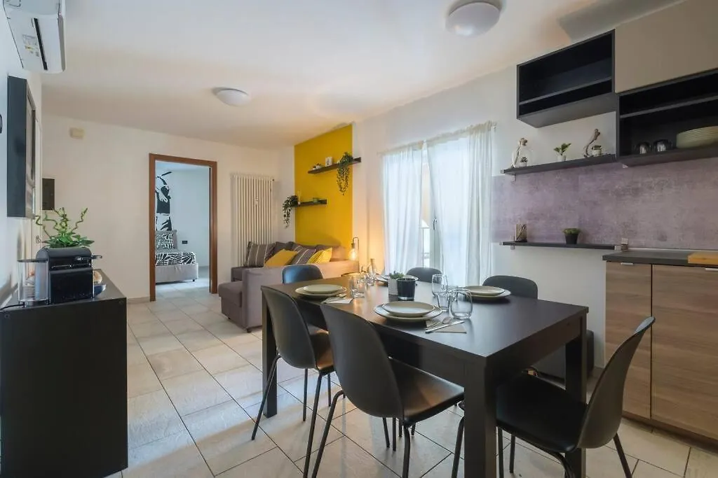 Style And Comfort In The Heart Of The City Bolonya 0*,  İtalya